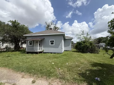 308 Hawthorne St, Abbeville, LA 70510
