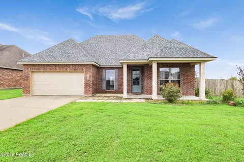 100 Bristow Bayou Rd, Broussard, LA 70518