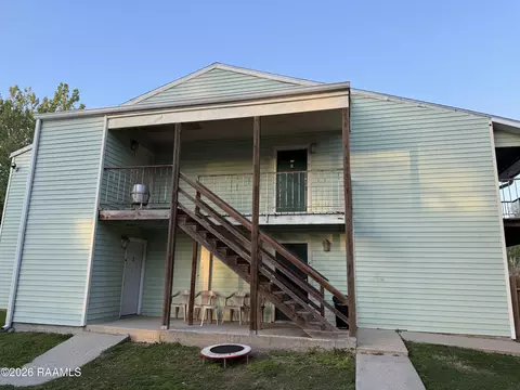 200 High Meadows 117 118 217 218 Blvd, Lafayette, LA 70507
