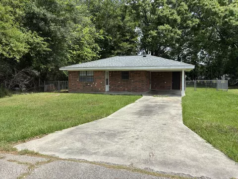 602 English Dr, Lafayette, LA 70507