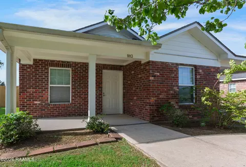 1011 W End Dr, New Iberia, LA 70560
