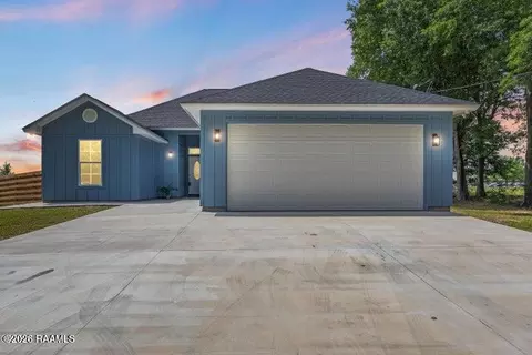 230 Meche Rd, Arnaudville, LA 70512