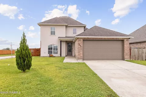 301 Forest Grove Dr, Youngsville, LA 70592