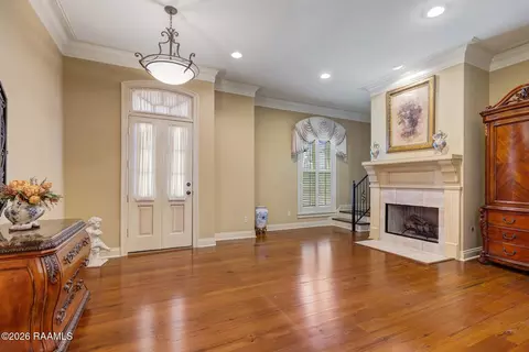 Living - 208 Elysian Fields Dr, Lafayette, LA 70508 photo 1 of 1