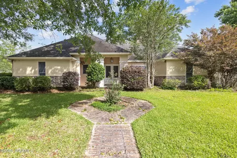 500 Comanche Dr, Lafayette, LA 70503