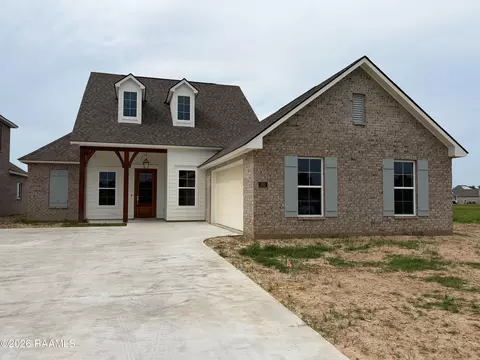 103 Sweet Cane Dr, Youngsville, LA 70592