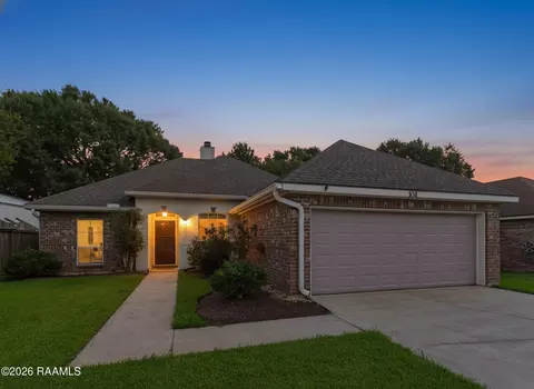 104 Manning Dr, Lafayette, LA 70508