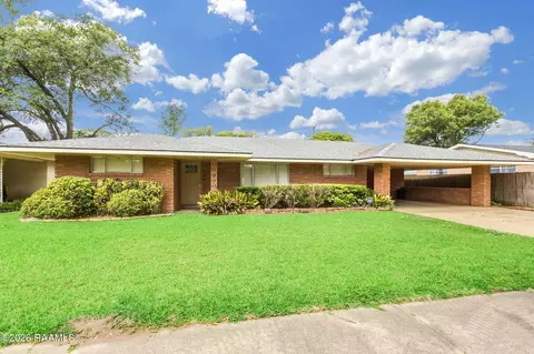 1442 Holly Dr, Opelousas, LA 70570