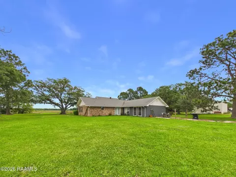 Exterior - 2143 Academy Rd, Eunice, LA 70535 photo 7 of 7