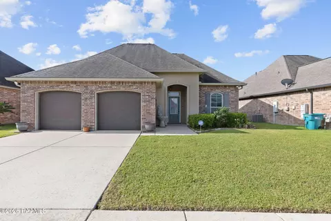 108 Bristow Bayou Rd, Broussard, LA 70518