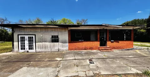 906 W Landry St, Opelousas, LA 70570