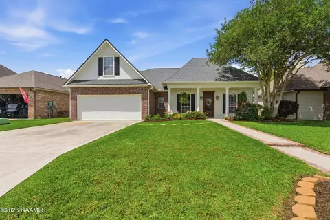 124 Vestige Cir, Lafayette, LA 70508
