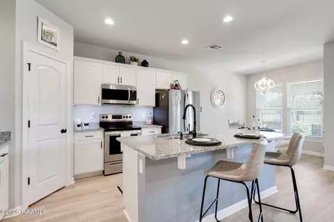 Kitchen - 212 Crescent View Ln, Duson, LA 70529 photo 2 of 3