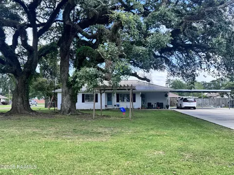 209 Pine St, Iota, LA 70543