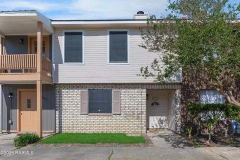 111 Courtney Dr, Duson, LA 70529