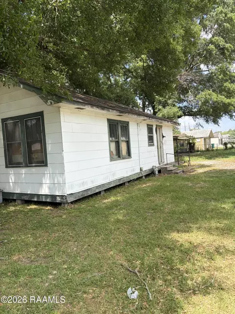 800 Alexander Ave, Eunice, LA 70535 photo 2
