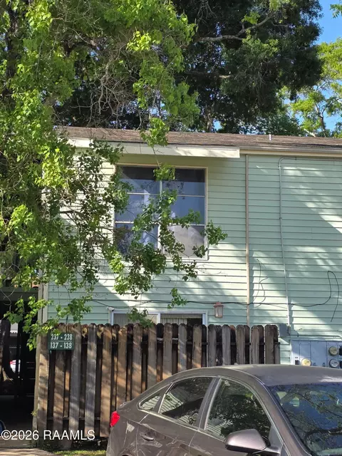 200 High Meadows Blvd #F-4, Lafayette, LA 70507