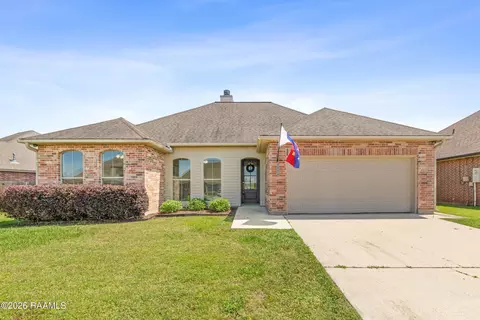 103 Still Waters Rd, Broussard, LA 70518