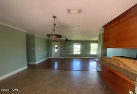 Living - 3402 Bethany Rd, Erath, LA 70533 photo 1 of 4