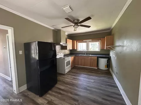 Kitchen - 306 S Severin St, Erath, LA 70533 photo 1 of 2