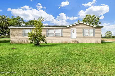 841 Old School Rd # B, Arnaudville, LA 70512