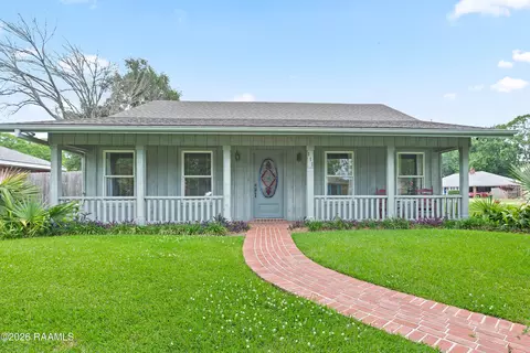 111 Cabildo Dr, Lafayette, LA 70506