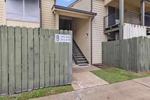 220 Doucet Rd #215 B, Lafayette, LA 70503