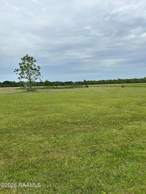 1086 Jim Sells Rd # -2, Breaux Bridge, LA 70517