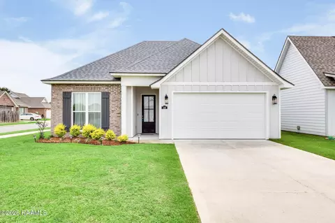 128 Sojourner Dr, Lafayette, LA 70508