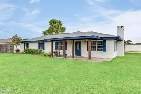 1513 Edwin Dr, Rayne, LA 70578
