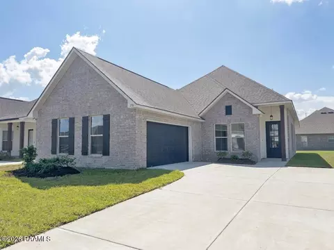 206 Grimmon Rd, Youngsville, LA 70592