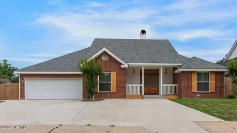 103 Touraine Cir, Lafayette, LA 70501