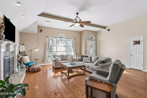 Living - 70317 7th St, Covington, LA 70433 photo 1 of 1