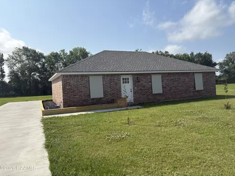 1150 Madeline Hts, Breaux Bridge, LA 70517
