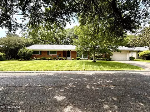 222 Louise Dr, Lafayette, LA 70506