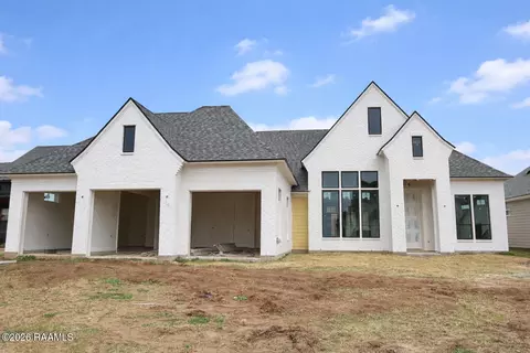 106 Sabal Grove Ln, Youngsville, LA 70592
