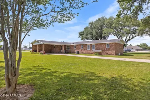 Exterior - 847 Ridge Rd, Duson, LA 70529 photo 6 of 6
