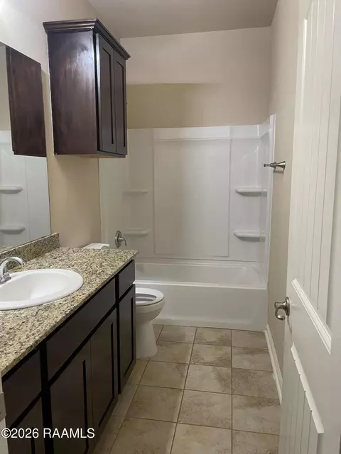 Bath - 103 Pastoral View Dr, Rayne, LA 70578 photo 5 of 5