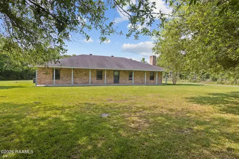 292 Curtis Brown Rd, Opelousas, LA 70570