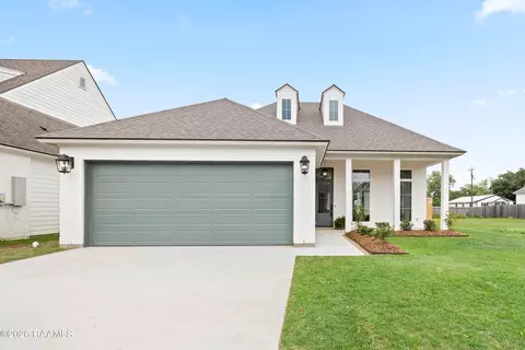 107 Harvest Creek Ln, Lafayette, LA 70508