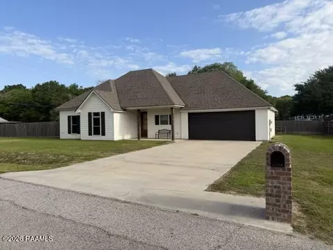 12430 Beau Soleil Dr, Abbeville, LA 70510