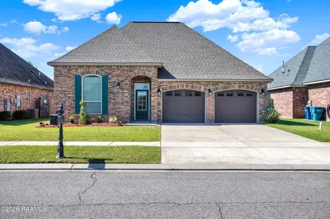 113 Arrowwood Rd, Youngsville, LA 70592