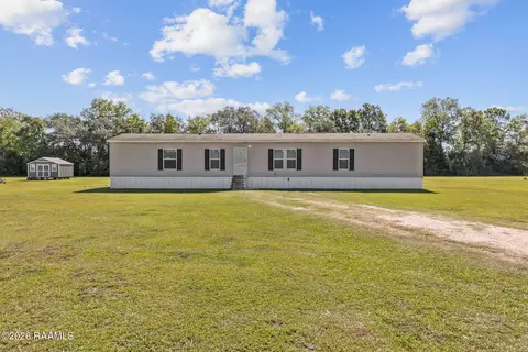 1024 Jed Dr, Breaux Bridge, LA 70517