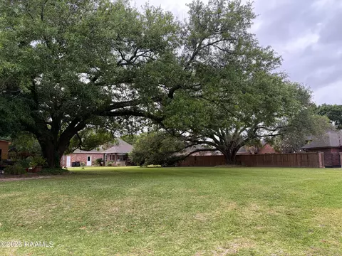 103 Sugar Bnd, New Iberia, LA 70563