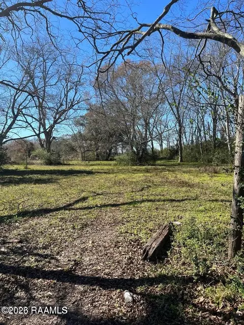 700 Hog Aly, Rayne, LA 70578