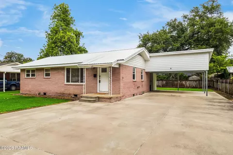 228 Gabriel St, Lafayette, LA 70506