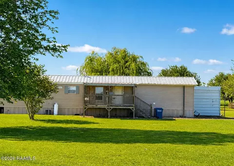 1738 Olias Rd, Erath, LA 70533