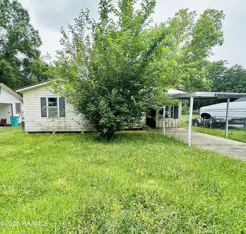 207 Wyble Rd, Ville Platte, LA 70586