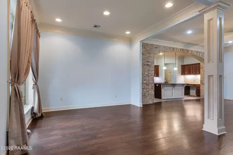 Living - 308 Overbrook Dr, Broussard, LA 70518 photo 1 of 4