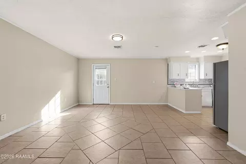 Living - 104 Eula Dr, Lafayette, LA 70506 photo 3 of 6